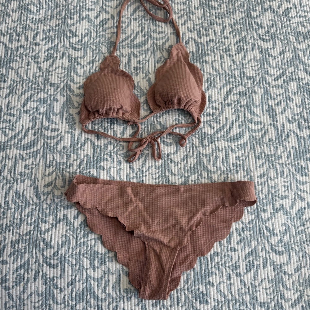 Marysia Swim Scalloped Triangle Bikini TOP in Dusty Mauve
